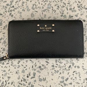 Kate Spade New York wallet